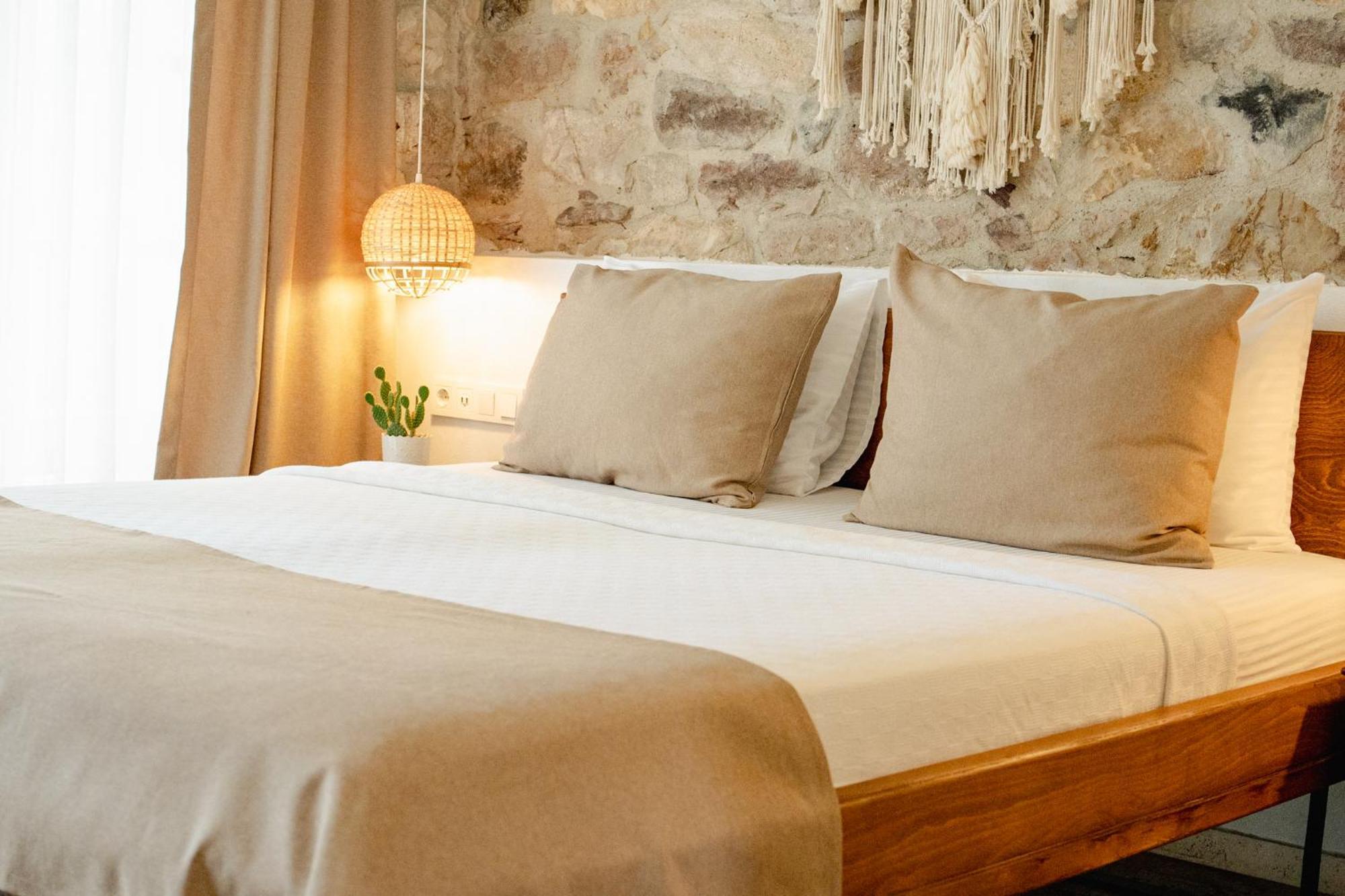 Cunda Ilios Hotel ไอวาลิค ภายนอก รูปภาพ
