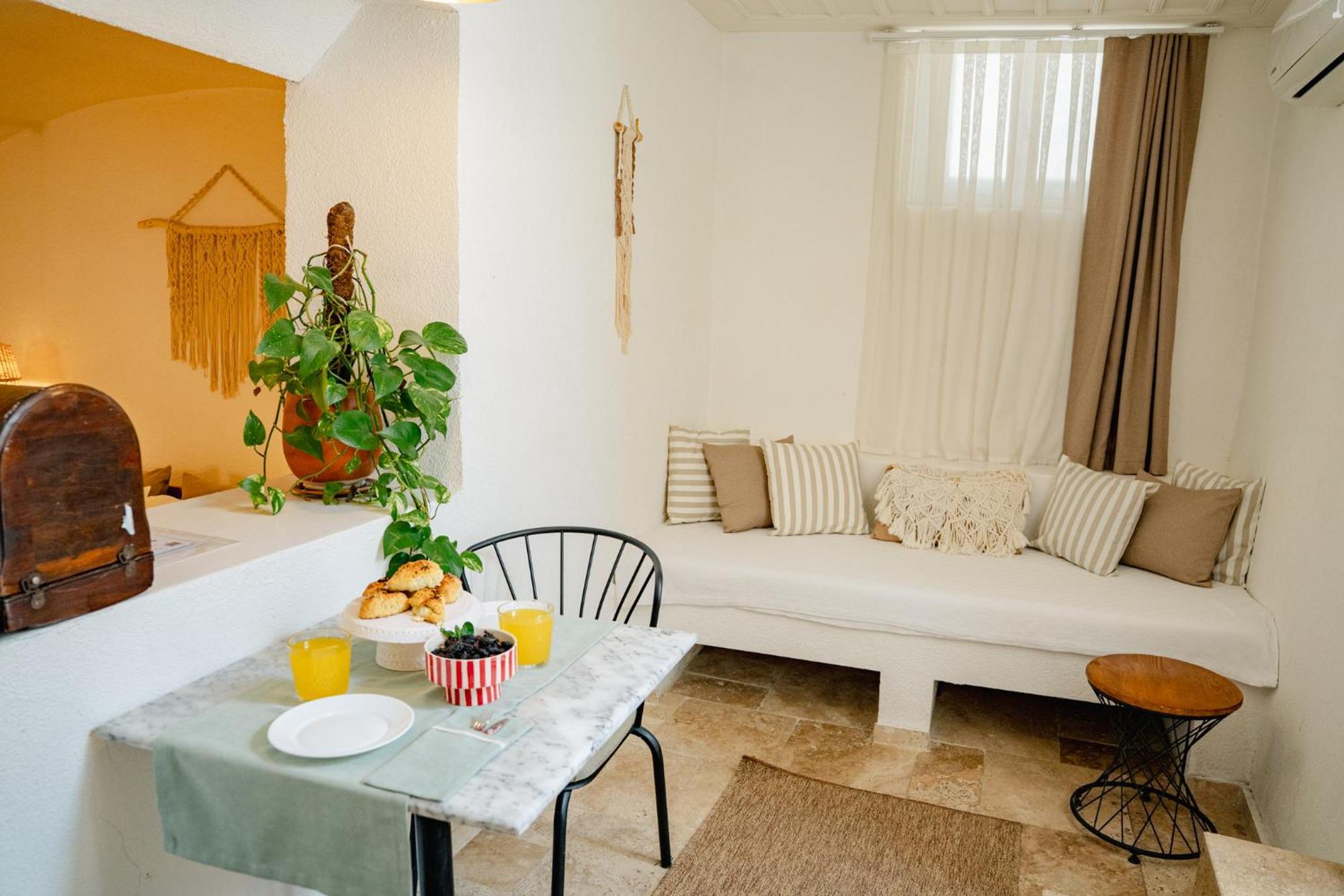 Cunda Ilios Hotel ไอวาลิค ภายนอก รูปภาพ