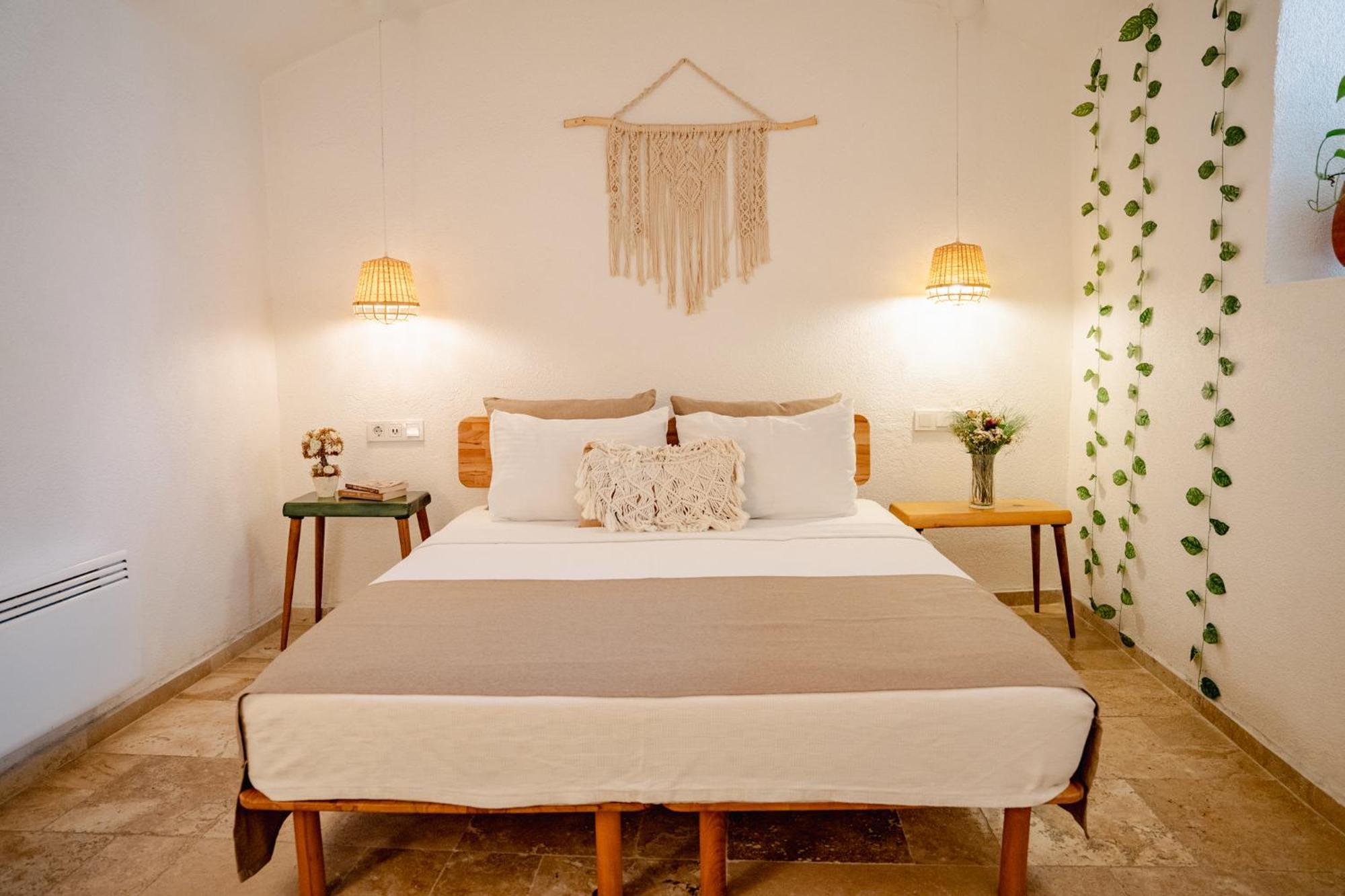Cunda Ilios Hotel ไอวาลิค ภายนอก รูปภาพ