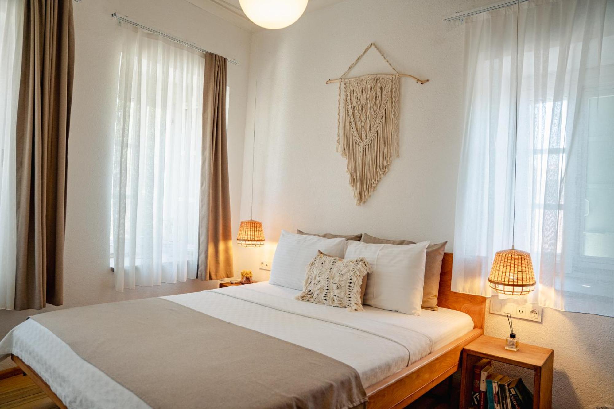 Cunda Ilios Hotel ไอวาลิค ภายนอก รูปภาพ